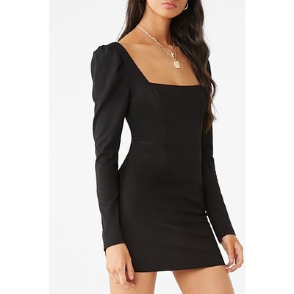 🎱 F 21 Puff-Sleeve Square Neck Bodycon Dress 🎱